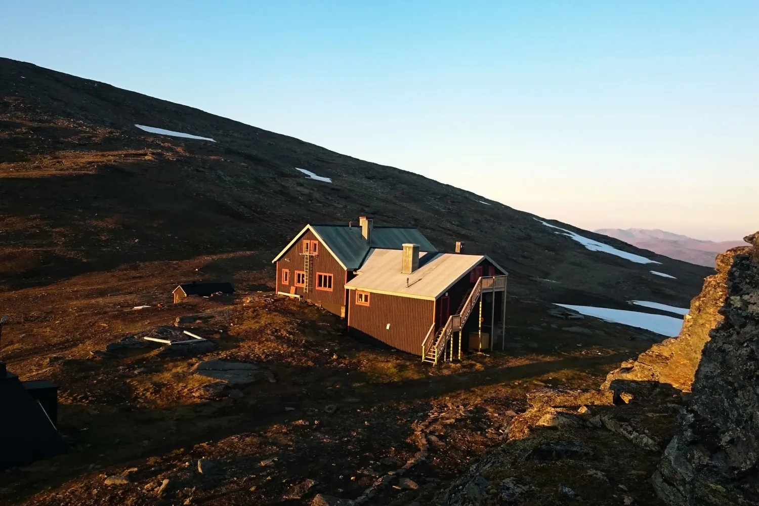 Låktatjåkko Fjellstasjon