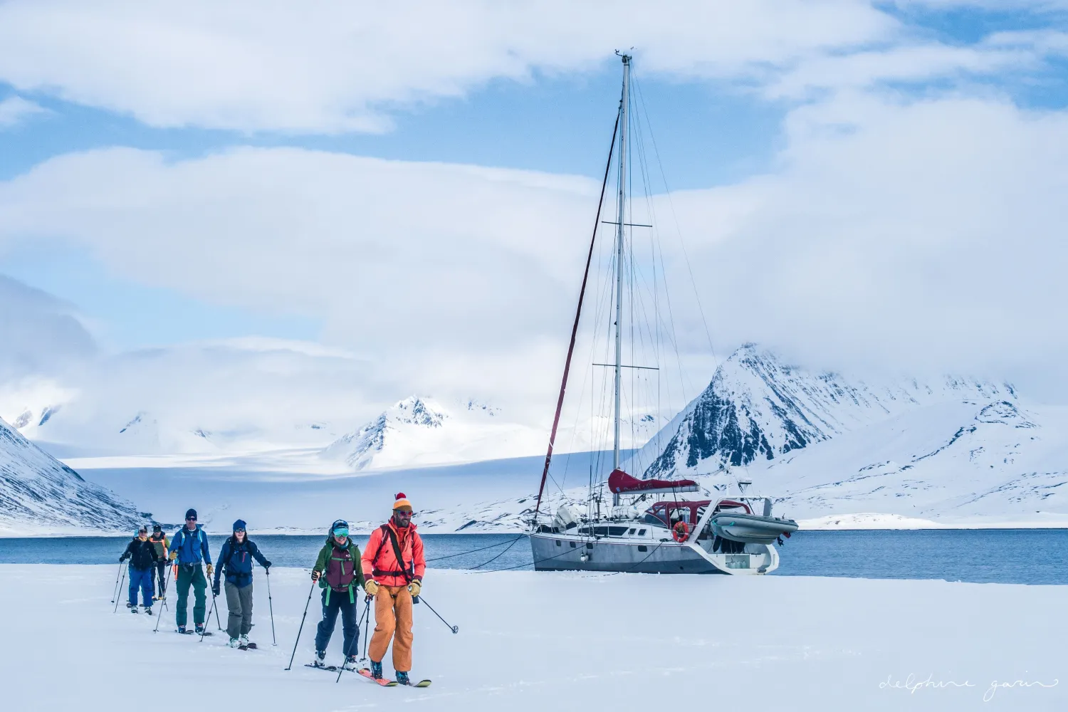 Ski, seil og lodge i Reinfjord