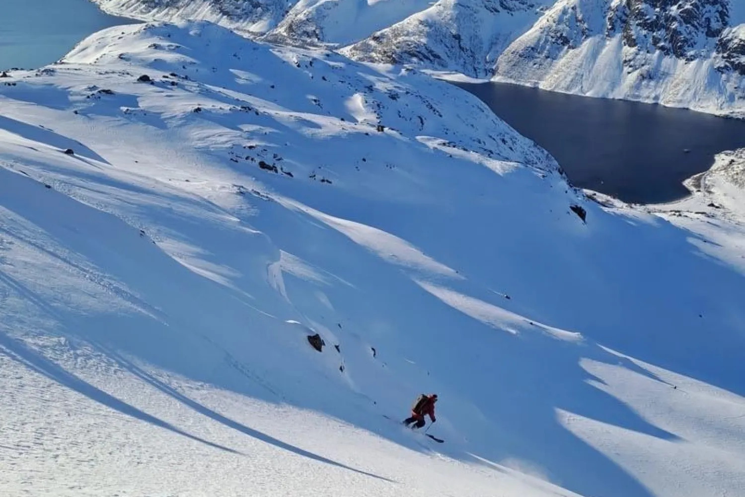 Ski, seil og lodge i Reinfjord