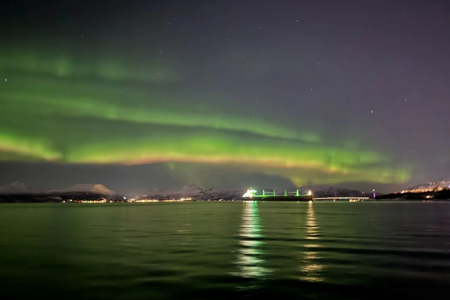 Nordlystur med båt