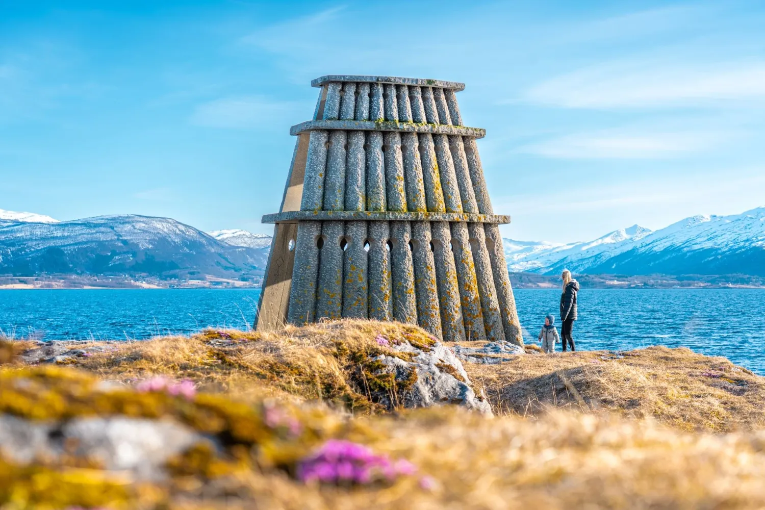 Steinkirka på Evenestangen