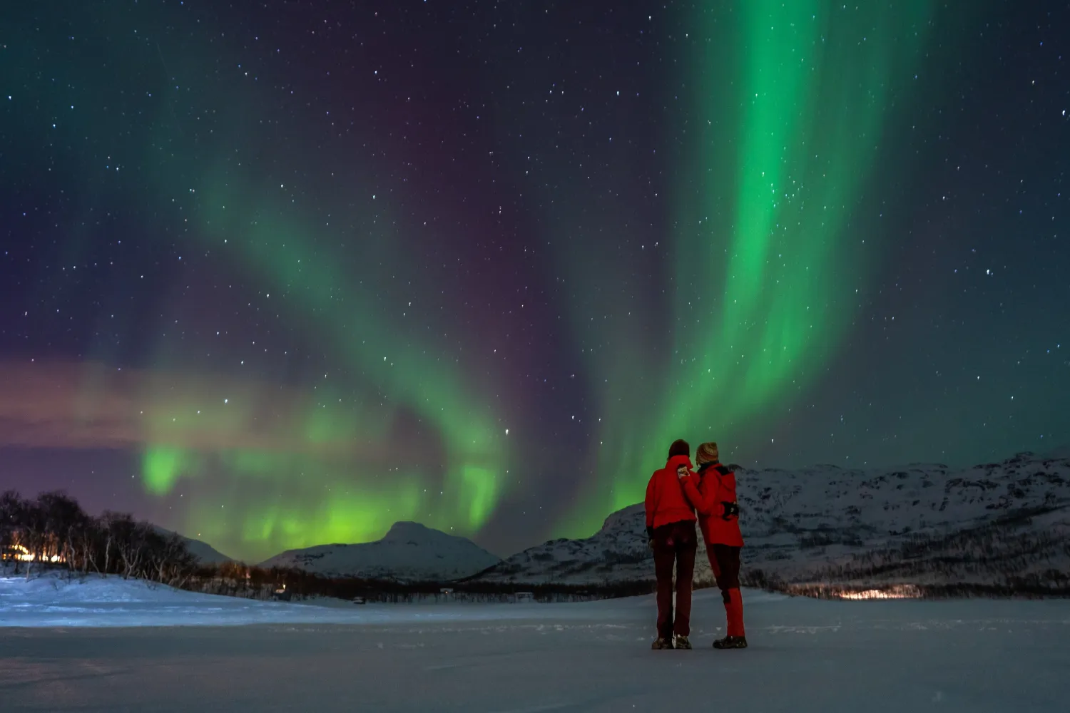 Aurora Chase by big bus from Narvik