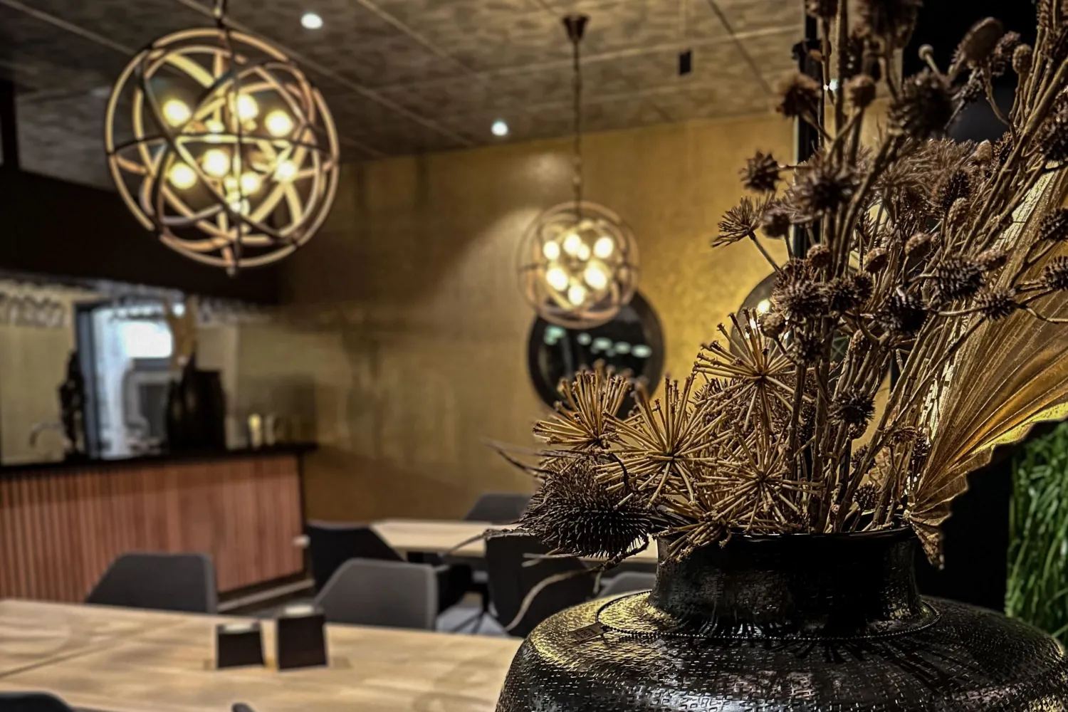 Linken Restaurant & Bar