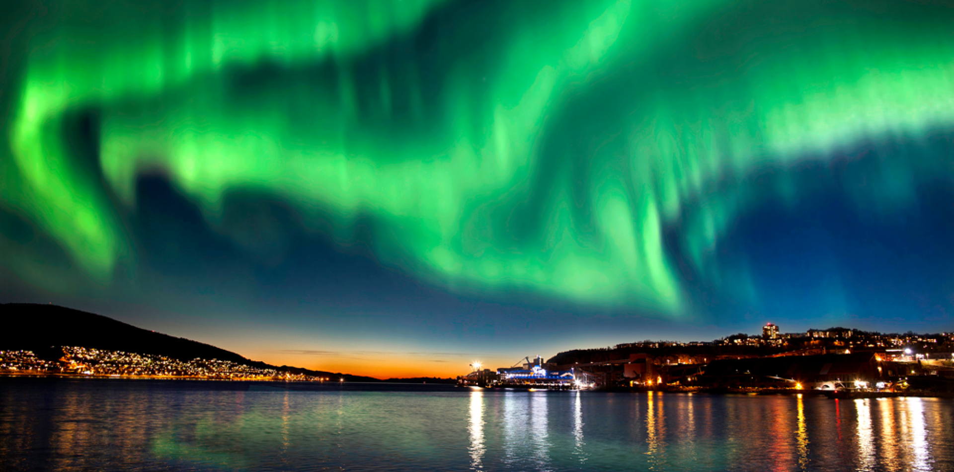 Northern lights Narvik harbour
