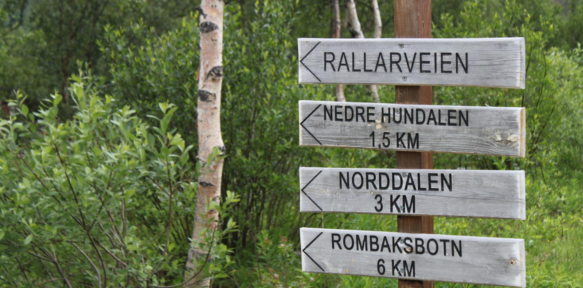 Hiking at Rallarveien