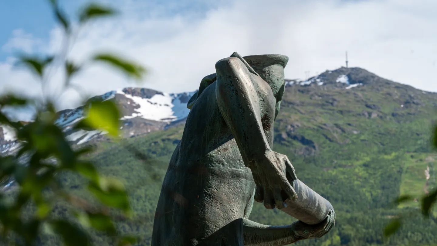 Monument på Groms plass i Narvik
